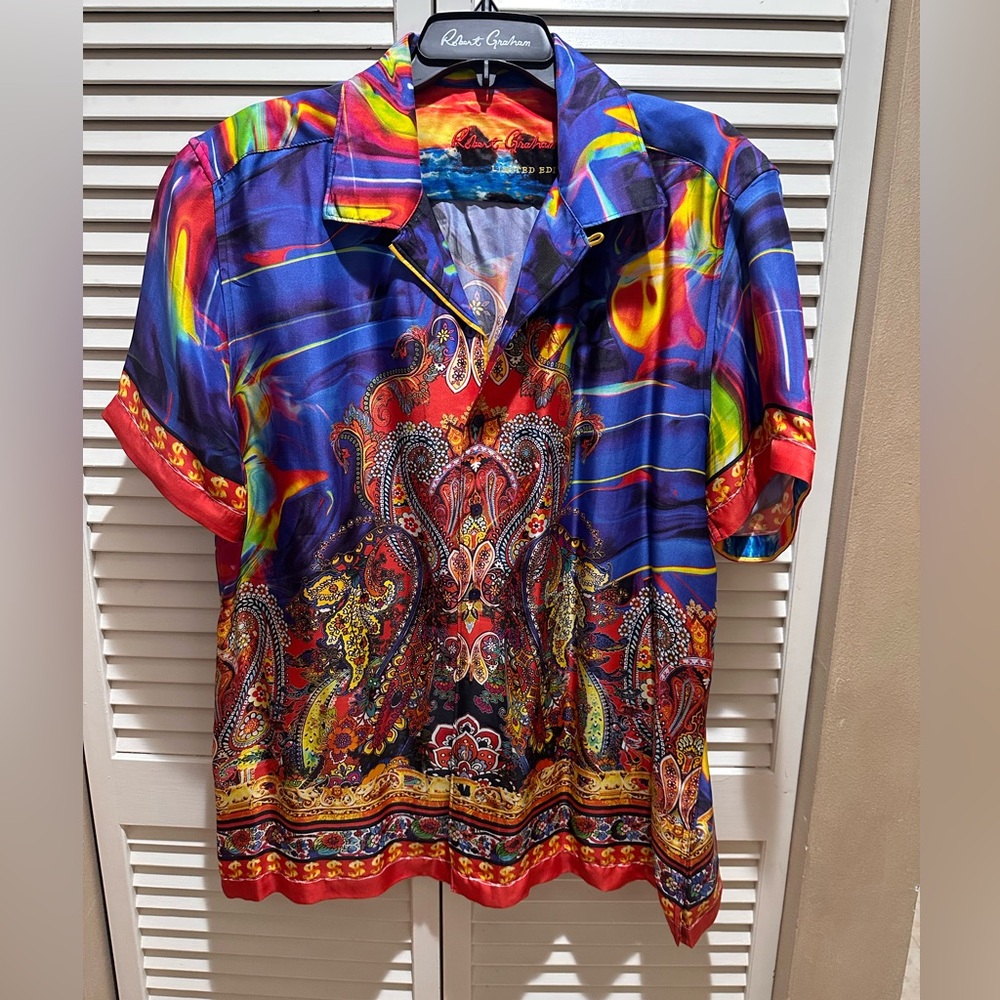 Robert Graham Limited ‘Colorful Dreams’ Silk Short Sleeve Shirt